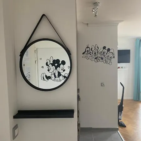 Disneyland For 6 Apartmán *